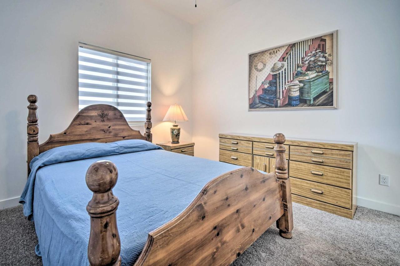 Upper Valley El Paso Home With Hiking Access On-Site Santa Teresa Bagian luar foto